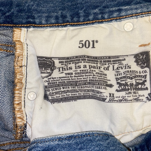 Levi’s 501 Original Denim Shorts - Picture 5 of 7